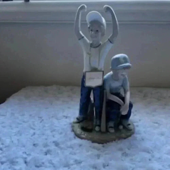 Paul Sebastian Boys Of Summer Baseball Player Vintage Porcelain Figurine - Picture 2 of 14